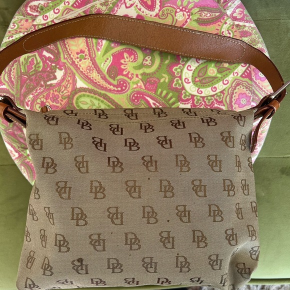 Dooney & Bourke Brown Monogram purse - Picture 6 of 9